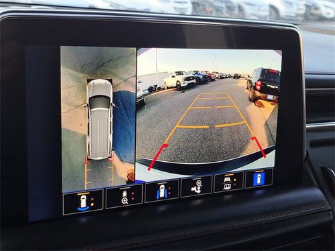 Used 2023 Chevrolet Suburban RST w/ Sport Performance Package image 14