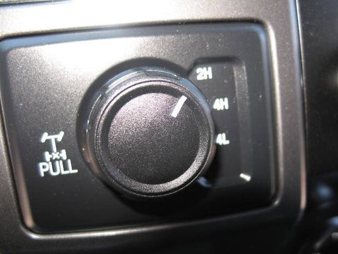 Used 2020 Ford F150 XLT w/ Equipment Group 302A Luxury AWD/4WD image 48