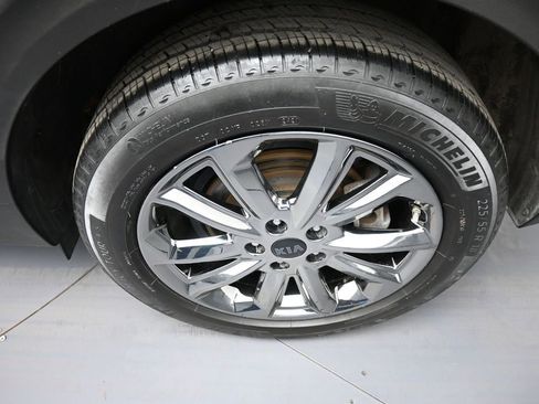 Certified 2022 Kia Sportage Nightfall Edition w/ Nighfall AWD Premium Package image 15