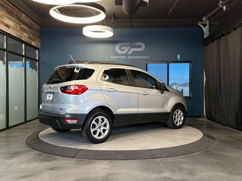 Used 2020 Ford EcoSport SE FWD image 3