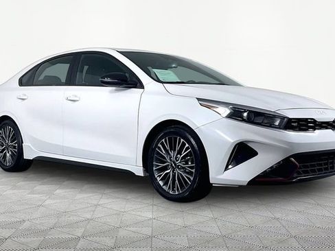 Used 2023 Kia Forte GT-Line FWD image 3
