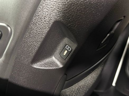 New 2026 Kia Carnival EX image 35