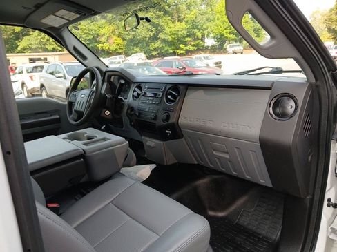 Used 2016 Ford F250 XL RWD image 13