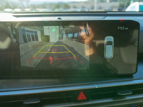 New 2026 Kia Sorento S image 23