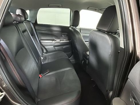 Used 2024 Mitsubishi Outlander Sport SE AWD/4WD image 30