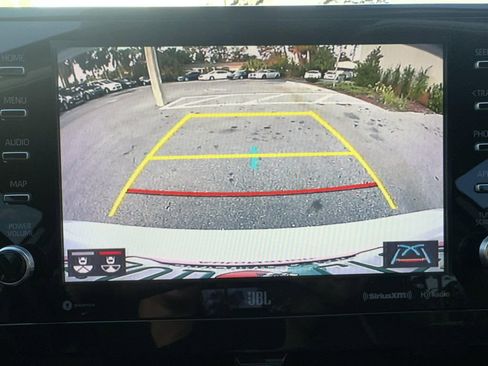 Used 2021 Toyota Camry XSE image 15