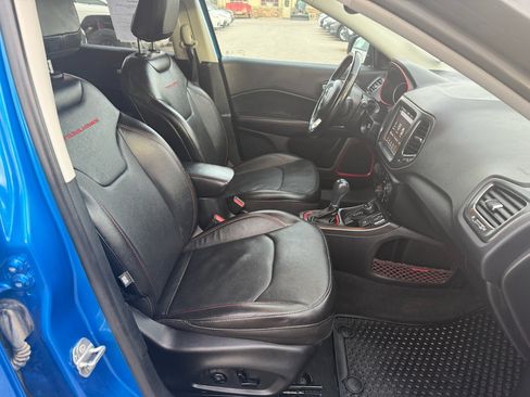 Used 2021 Jeep Compass Trailhawk image 21