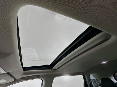 Used 2025 Honda CR-V EX-L image 25