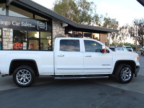 Used 2015 GMC Sierra 1500 SLT w/ SLT Crew Cab Value Package RWD image 6