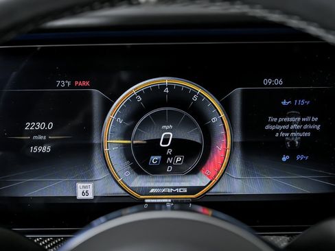 Used 2019 Mercedes-Benz E 63 AMG S image 28