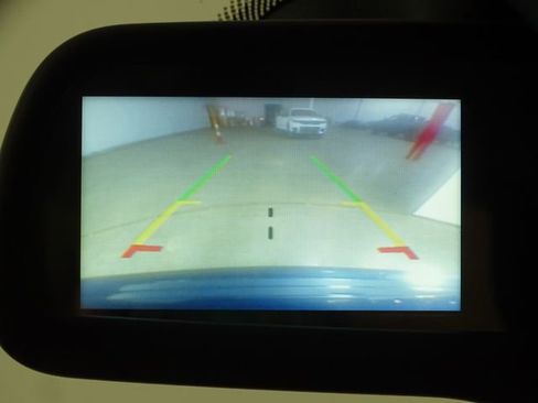 Used 2019 Dodge Journey SE w/ Connectivity Group FWD image 29