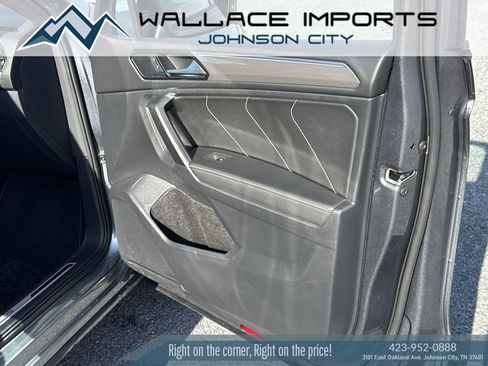 Certified 2023 Volkswagen Tiguan SE R-Line image 33