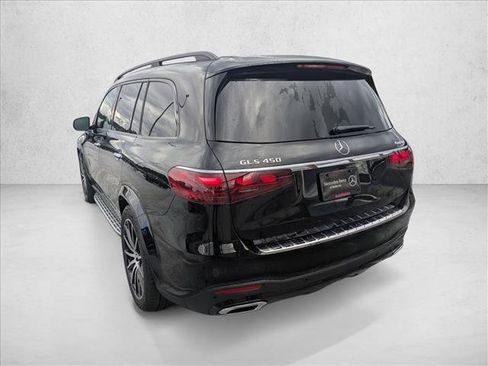 Certified 2026 Mercedes-Benz GLS 450 4MATIC image 8