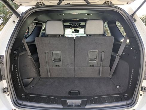 Used 2024 Dodge Durango GT image 12