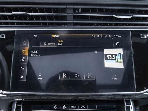 Used 2025 Audi Q7 3.0T Premium Plus image 16