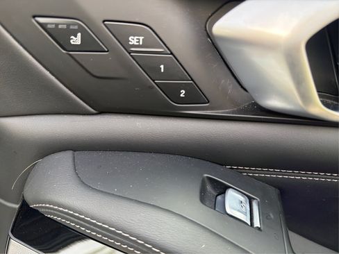 Used 2024 BMW X7 M60i w/ Executive Package AWD/4WD image 20