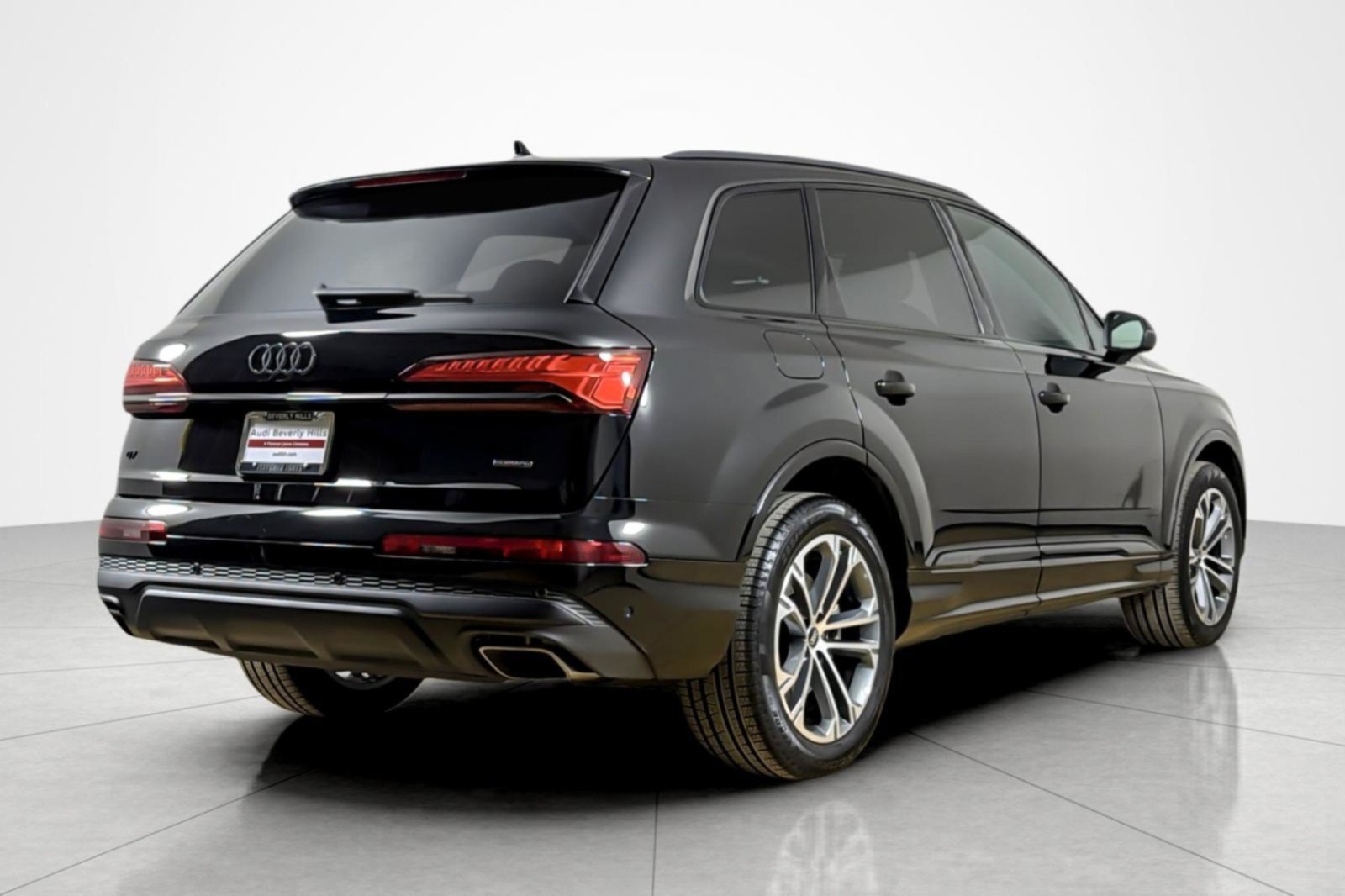 Used 2026 Audi Q7 2.0T Premium AWD/4WD image 5