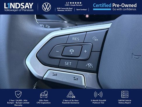 Used 2023 Volkswagen Taos SE w/ Panoramic Sunroof Package image 22