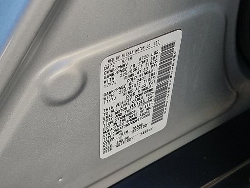 Certified 2019 Nissan Rogue SV image 26