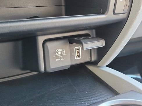 Used 2021 Honda Pilot EX image 20