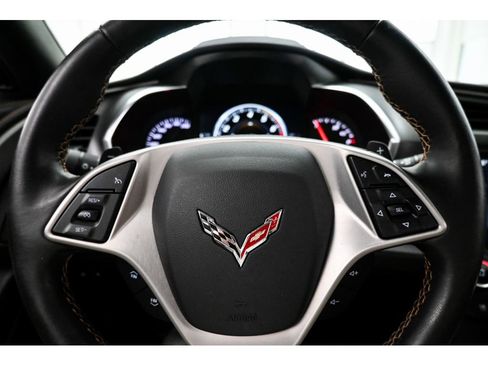 Used 2014 Chevrolet Corvette Stingray Convertible w/ 2LT Preferred Equipment Group RWD image 15