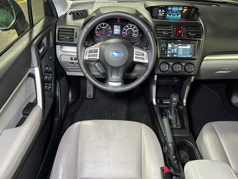 Used 2015 Subaru Forester 2.5i Touring w/ Eyesight & Navigation System AWD/4WD image 45