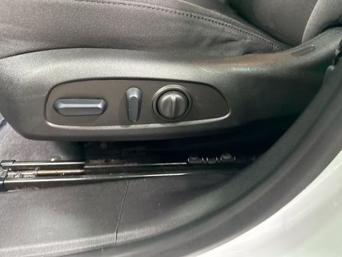 Used 2023 Chevrolet Malibu LT image 23