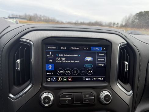 Used 2020 GMC Sierra 2500 Denali w/ Denali Ultimate Package image 16