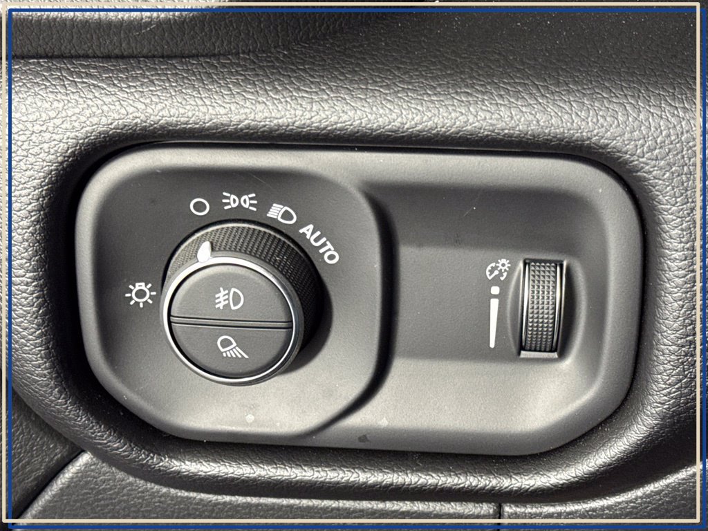 Used 2026 RAM 2500 Big Horn AWD/4WD image 27