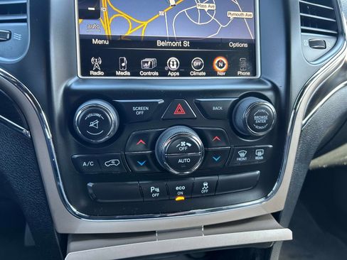Used 2014 Jeep Grand Cherokee Limited image 34