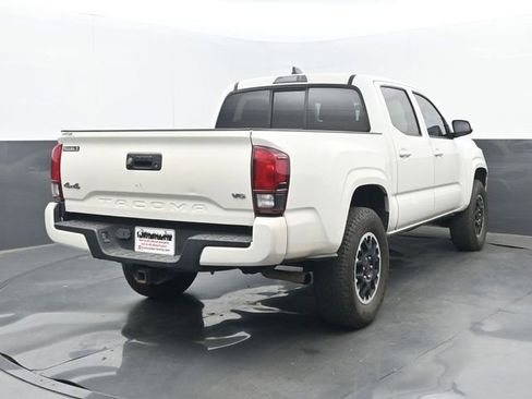 Used 2021 Toyota Tacoma SR AWD/4WD image 6