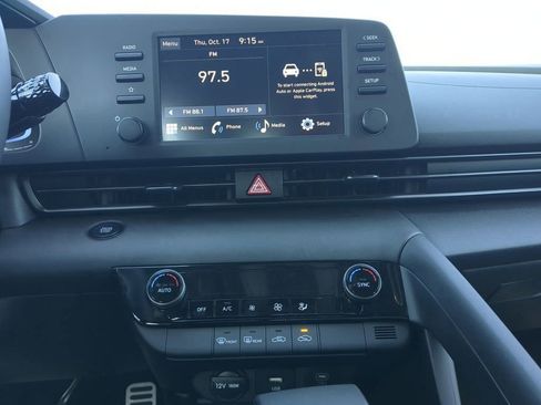 New 2025 Hyundai Elantra Sport image 6