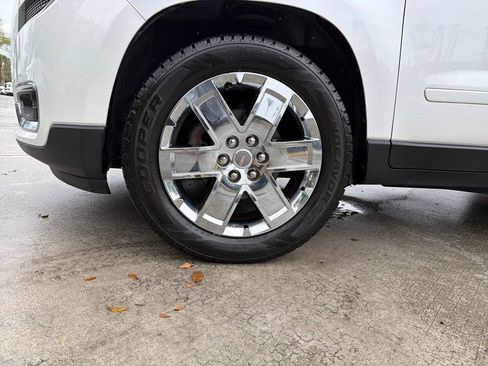 Used 2017 GMC Acadia Limited SLT image 12