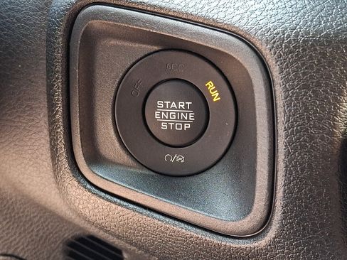 Used 2024 Jeep Wrangler Unlimited Sport AWD/4WD image 22