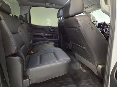 Used 2018 GMC Sierra 2500 SLT w/ Duramax Plus Package AWD/4WD image 14