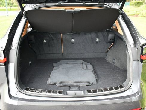 Used 2025 Lexus NX 250 FWD w/ Towing Package (2000 Lbs) image 44