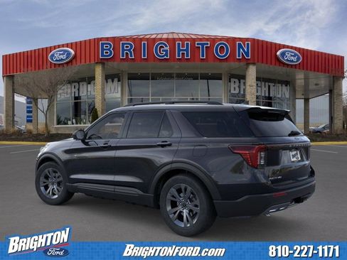 Used 2026 Ford Explorer Active w/ Active Comfort Package AWD/4WD image 6
