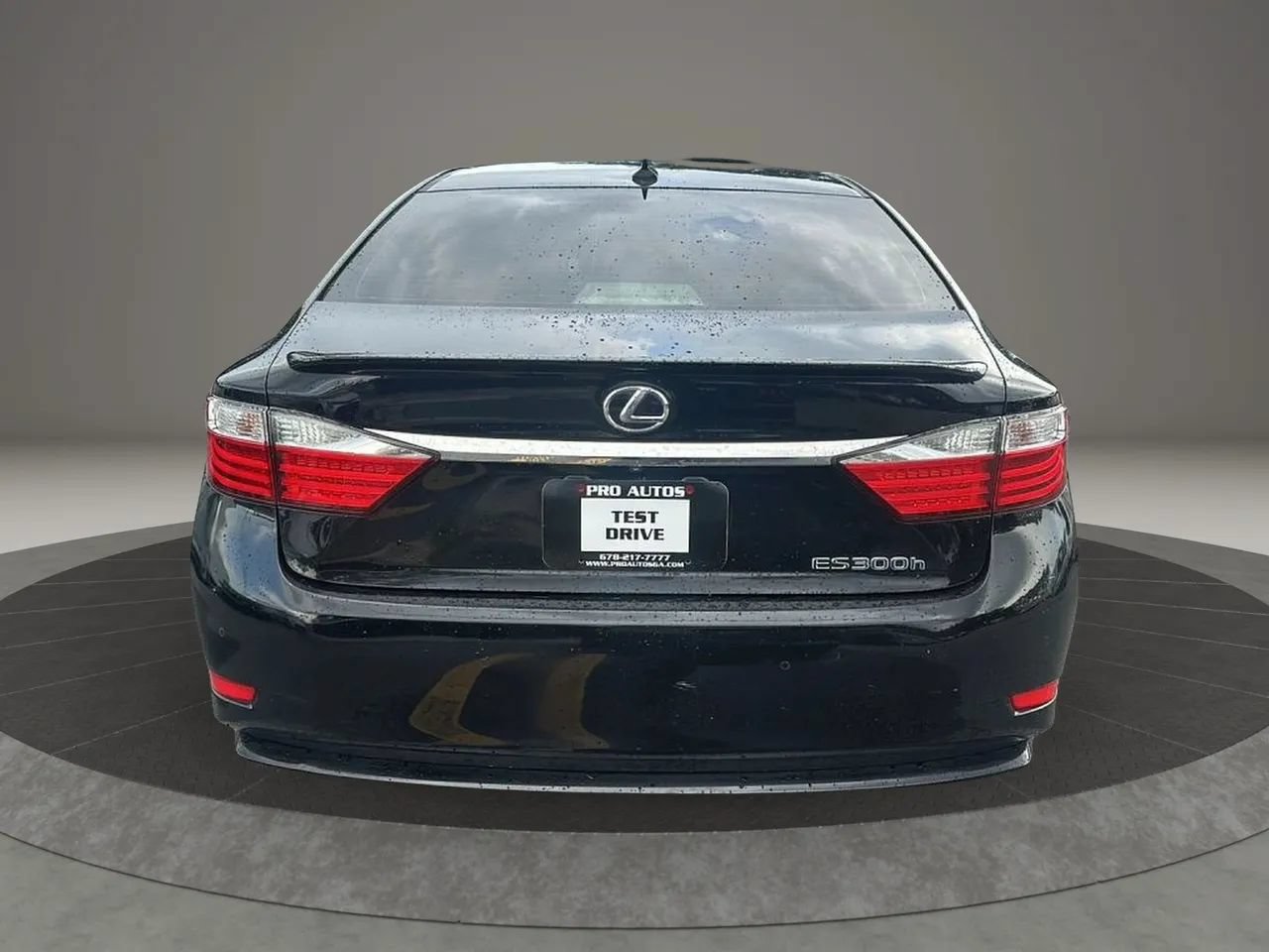 Used 2013 Lexus ES 300h w/ Luxury Pkg FWD image 12