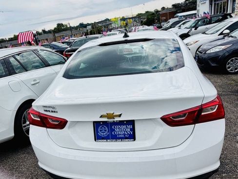 Used 2018 Chevrolet Malibu LS FWD image 7