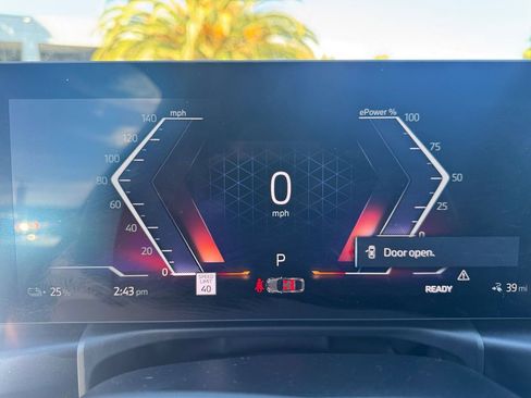 Used 2024 BMW i4 eDrive35 w/ Convenience Package image 18