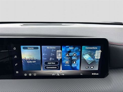 New 2026 Nissan Kicks SR w/ Cold Weather Package image 10