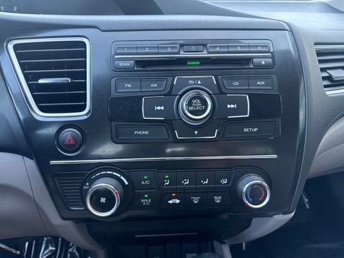 Used 2013 Honda Civic LX image 19