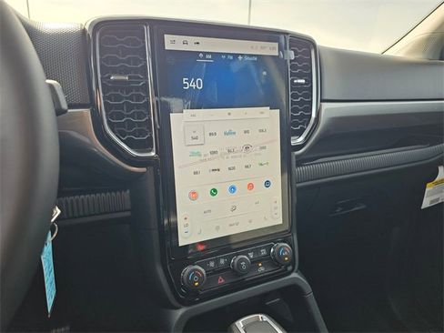 New 2025 Ford Ranger XLT w/ Equipment Group 301A High image 19