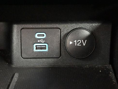 Used 2022 Ford Escape SEL FWD image 18