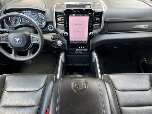 Used 2025 RAM 1500 Laramie image 13