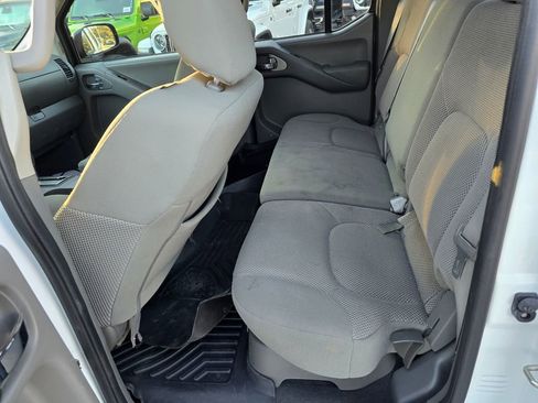 Used 2019 Nissan Frontier SV w/ Value Truck Package image 28