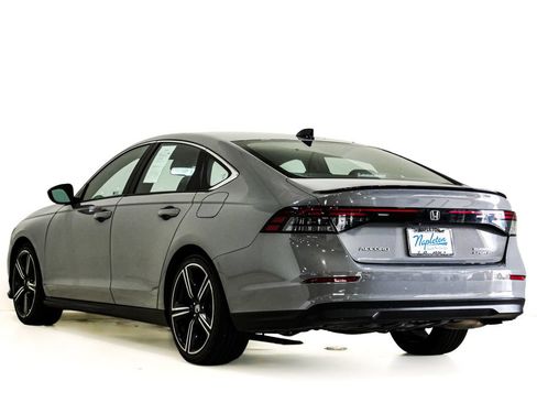 Used 2024 Honda Accord Sport image 8