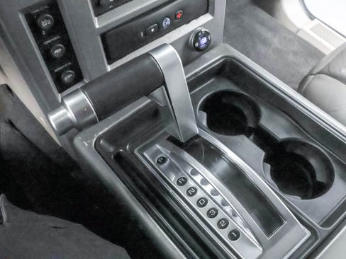 Used 2003 HUMMER H2 w/ Preferred Equipment Group AWD/4WD image 10
