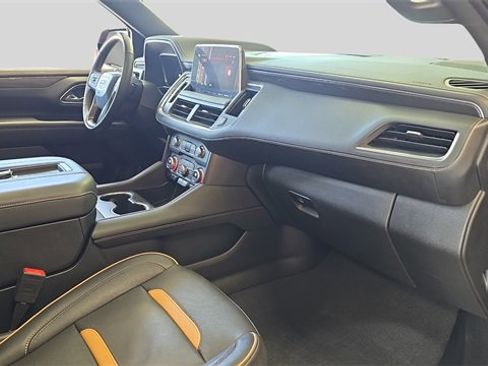 Used 2023 GMC Yukon AT4 w/ AT4 Premium Package image 13