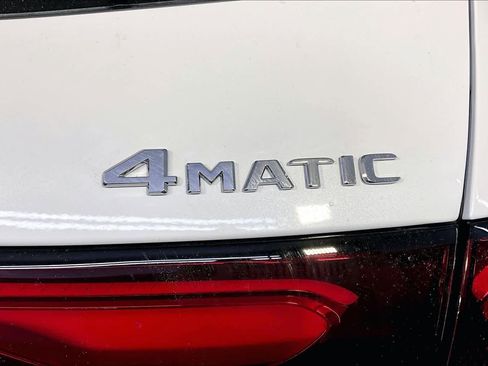 New 2026 Mercedes-Benz GLC 300 4MATIC image 6